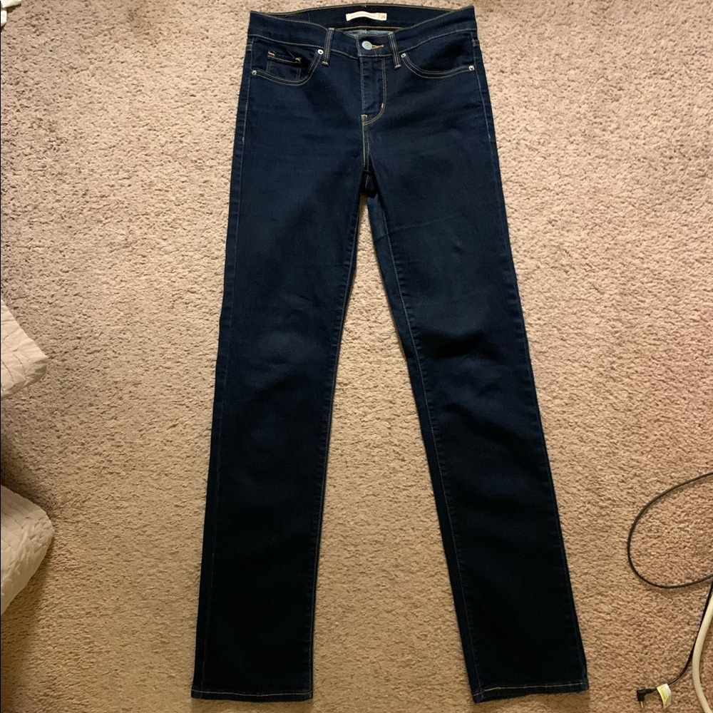 Levi’s 314 Shaping Dark Wash Jeans.